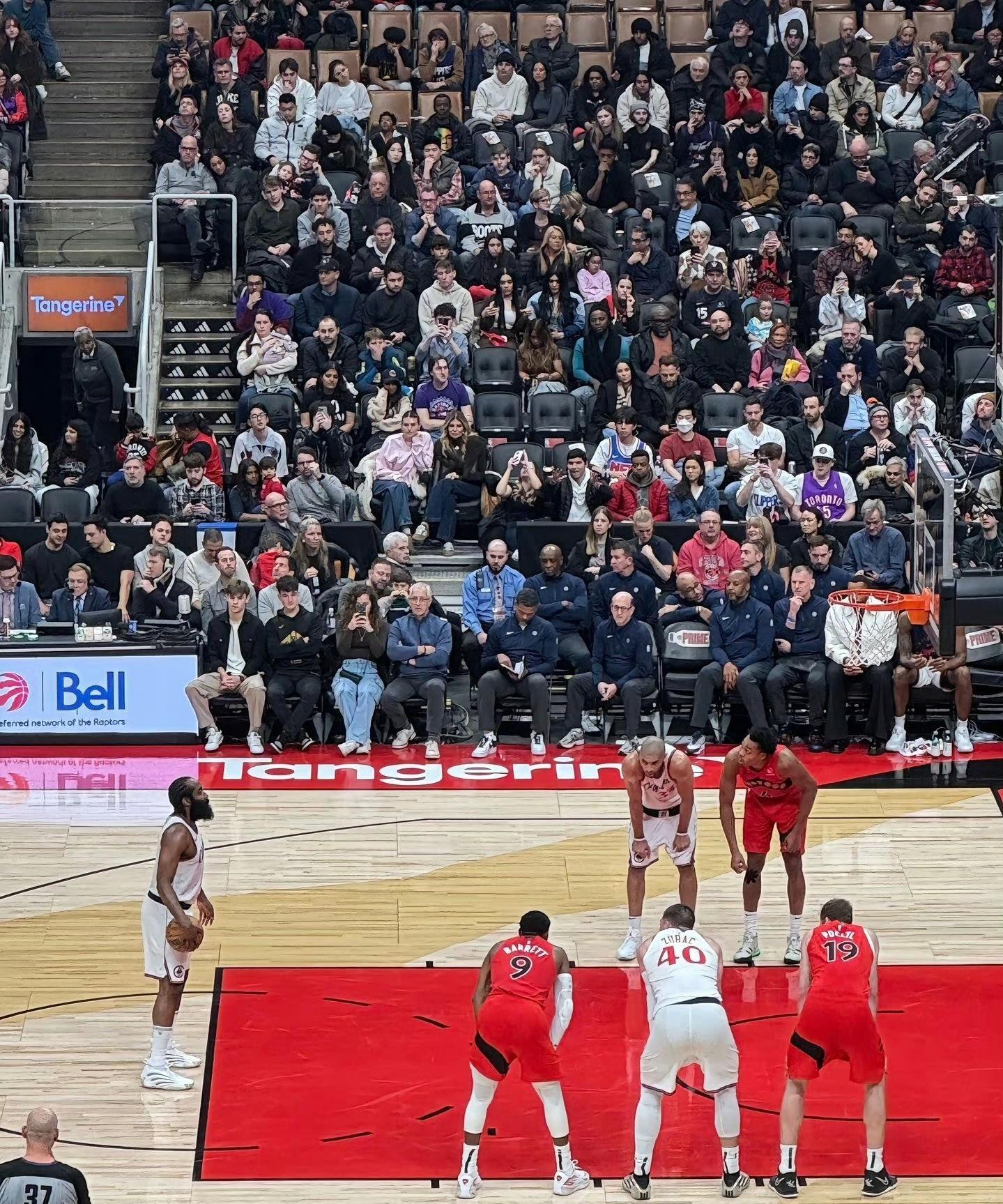 哈登与80激战澳大利亚队分钟，重要助攻胜负难料！，东契奇焦点对战比赛高潮迭起的简单介绍